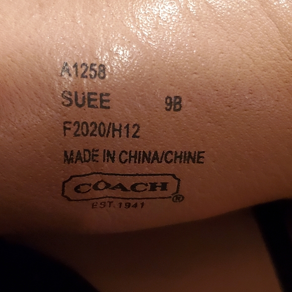 Shoes - Picture 4 of 6